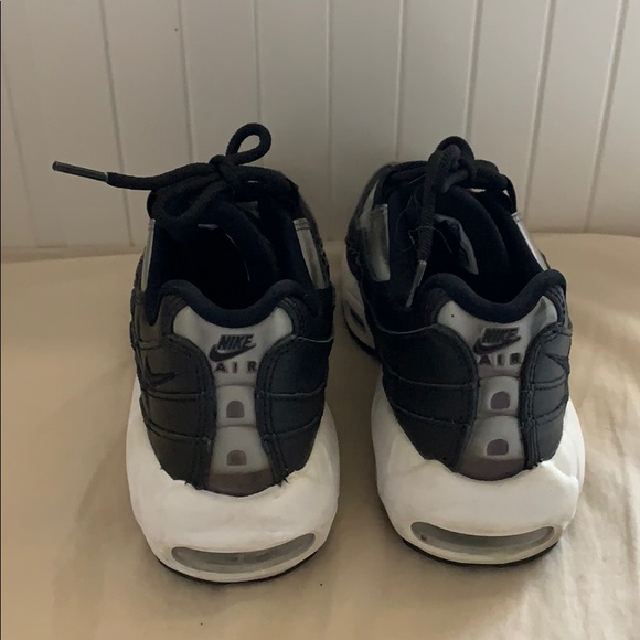 Reflective Nike Air Max 95 SE Brushed Metal - Picture 4 of 4